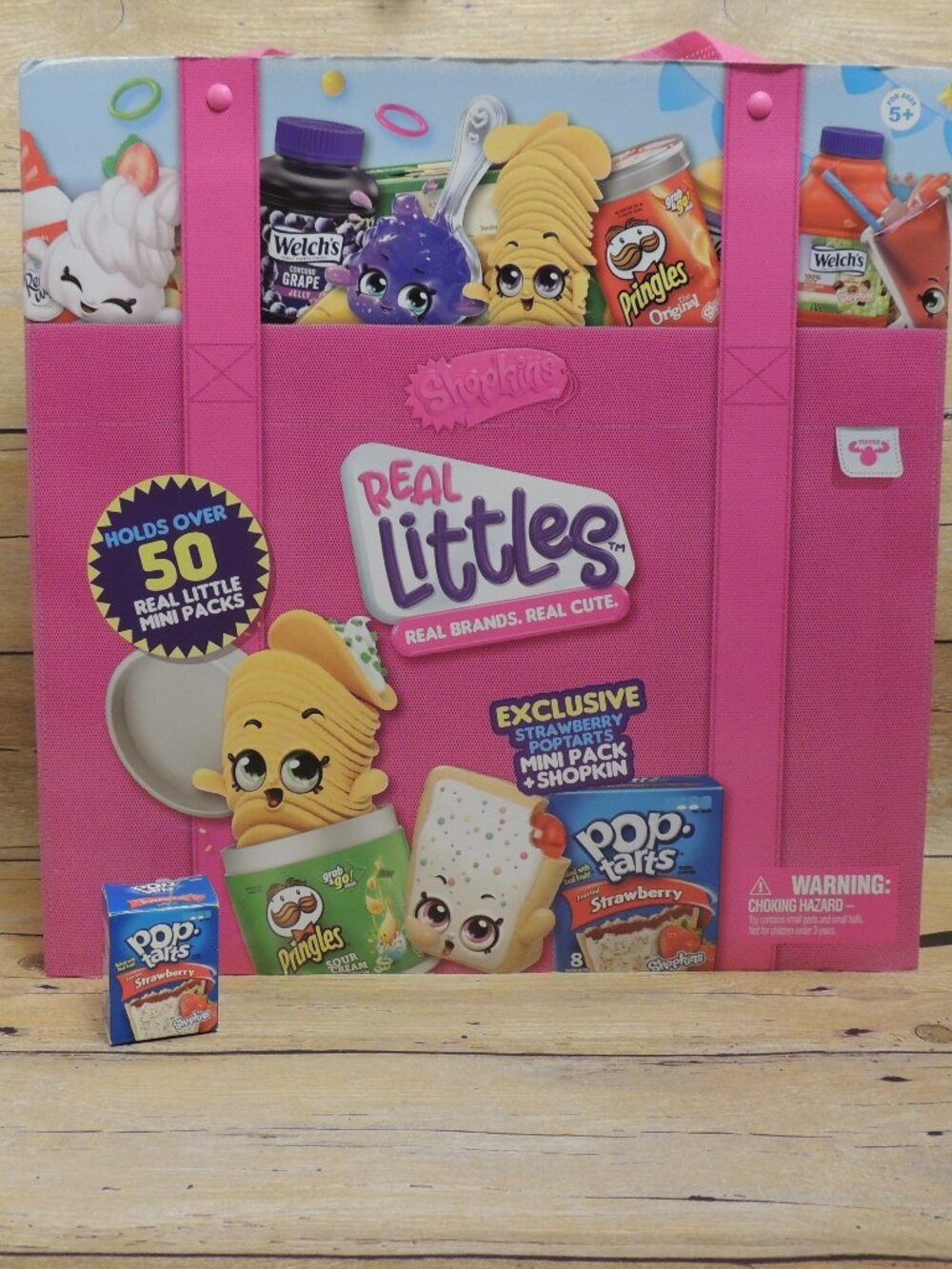 Shopkins Real Littles Collector Case with Exclusive Strawberry Poptart Shopkin